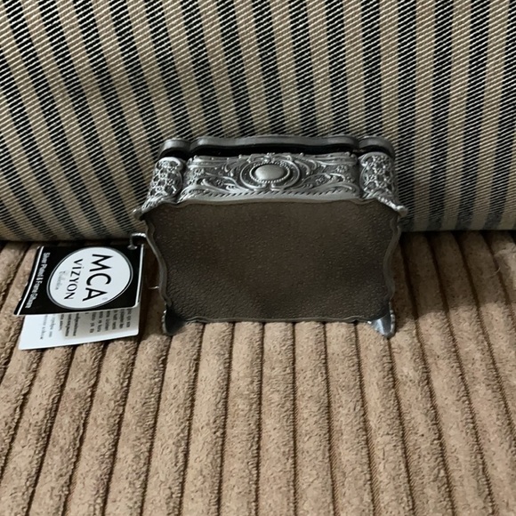 Vintage style Giftware​ - Picture 3 of 6